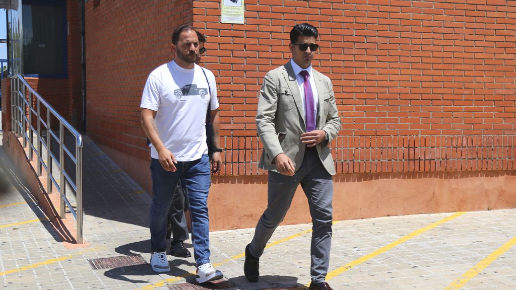 Antonio Tejado saliendo de prisión el 20 de mayo.