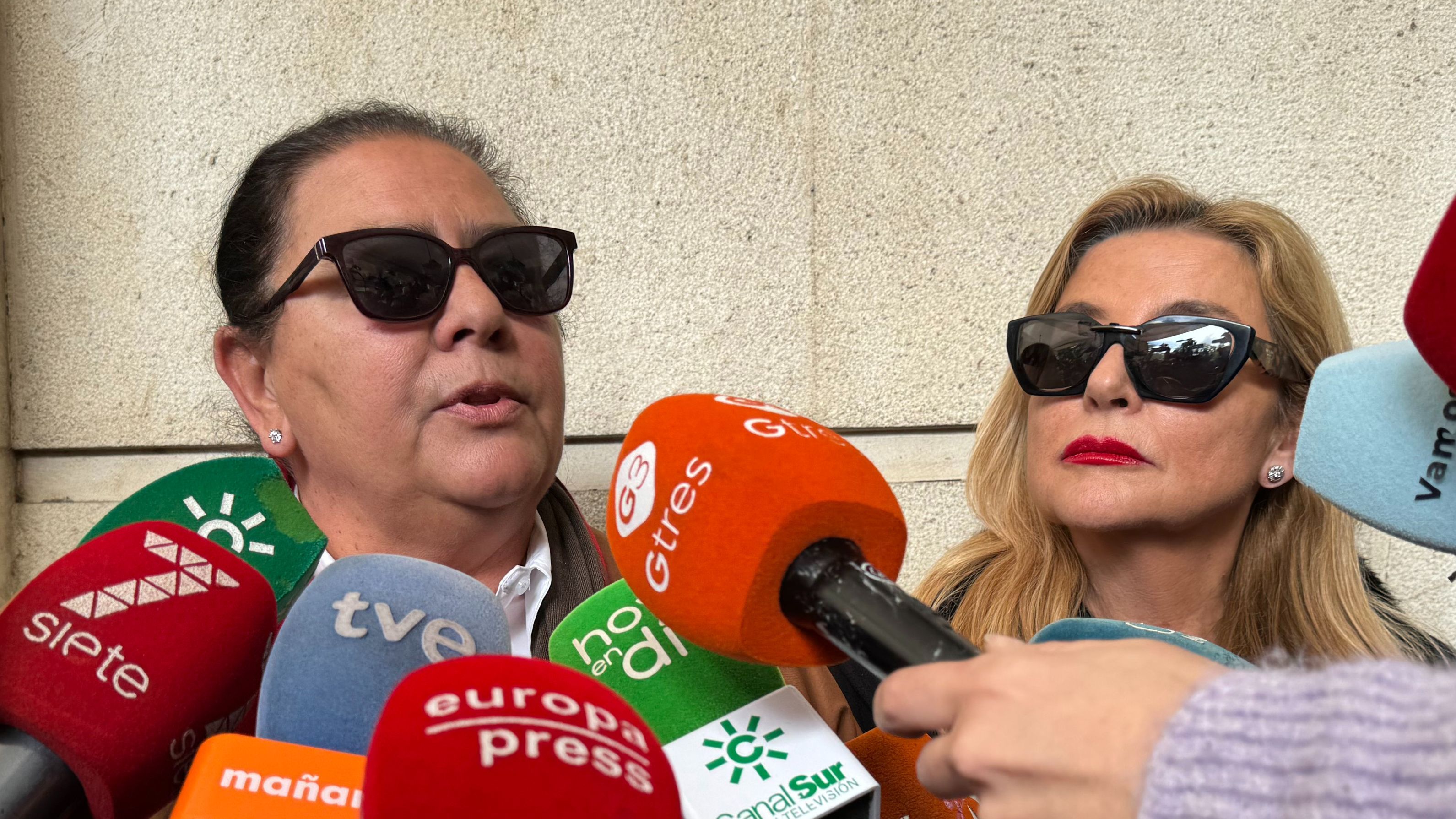 María del Monte e Inmaculada Casal en febrero de 2024.