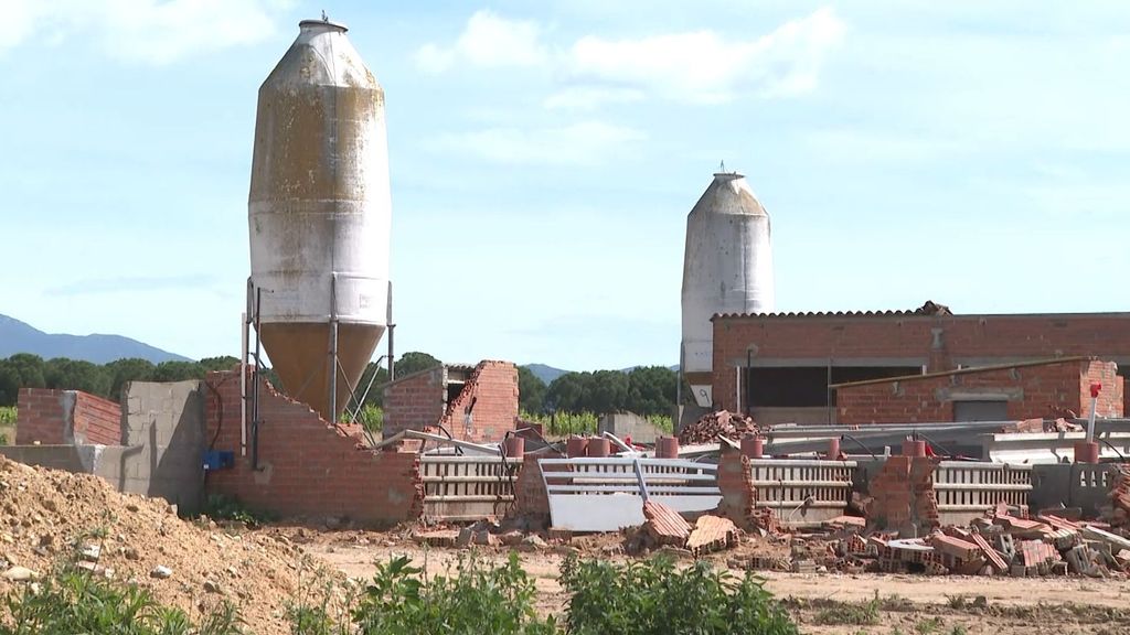 El tornado que destrozó una granja en Girona: 80 metros de diámetro y rachas de 180 km/h