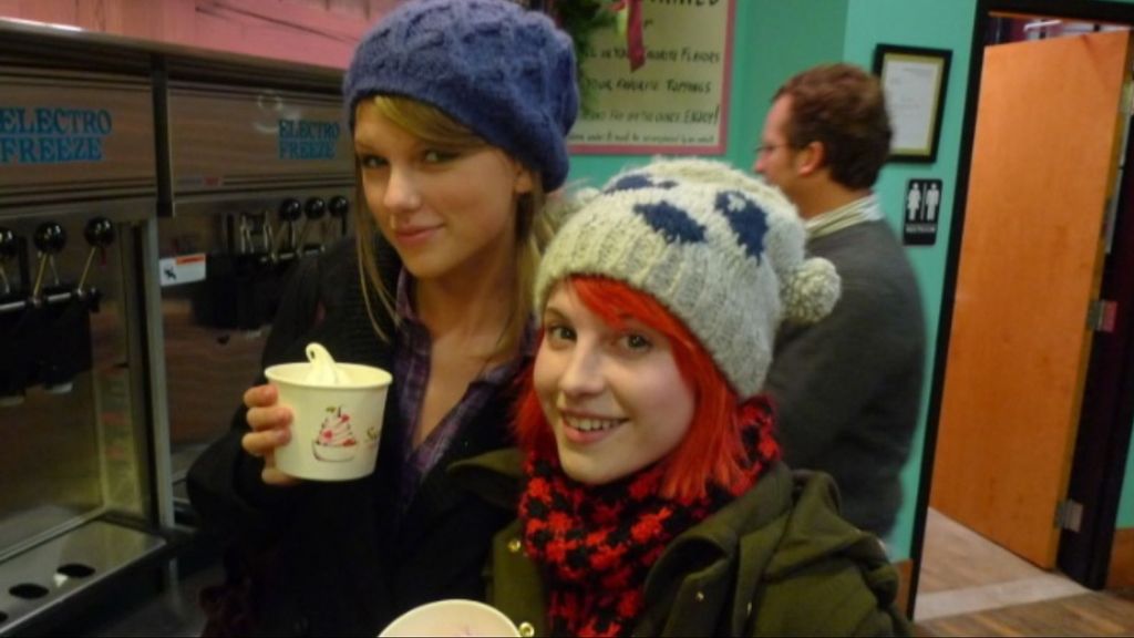 Hayley Williams y Taylor Swift