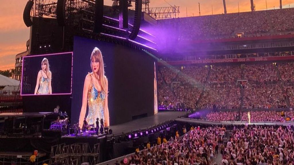 Las pulseras LED de los conciertos de Taylor Swift se pueden controlar