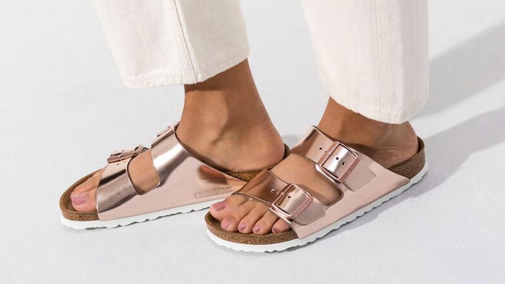 Sandalias de cuero metalizadas de Birkenstock