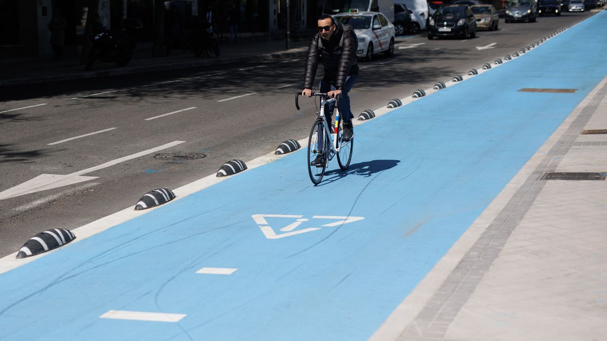 CERMI presenta un recurso en los juzgados para que Madrid quite los carriles bici de las aceras