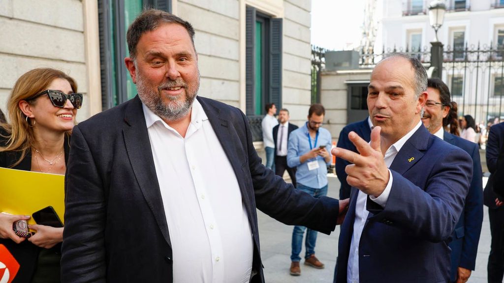 Oriol Junqueras de ERC y Jordi Turull, de Junts, dos de los políticos independentistas que serán amnistiados tras la aprobación de la nueva ley este jueves en el Congreso.