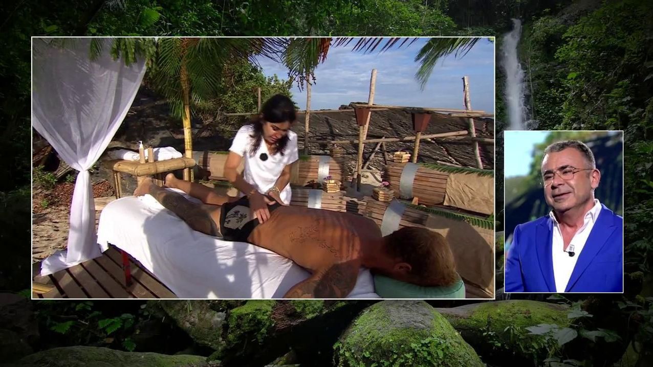 El masaje de Maite Galdeano a Rubén Torres ¡sin que el bombero sepa que es ella!