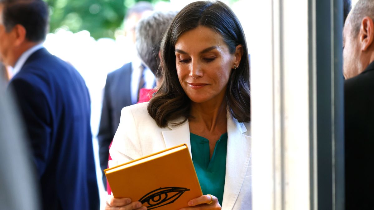 La reina Letizia en la Feria del Libro