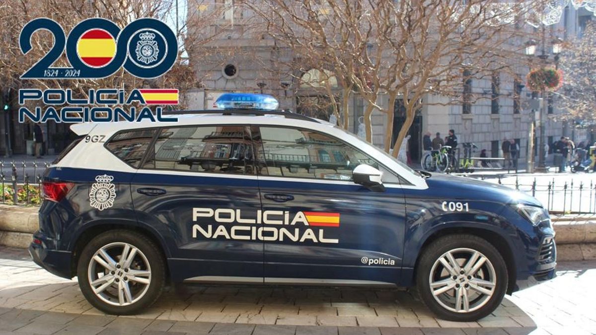 Vehículo de la Policía Nacional.