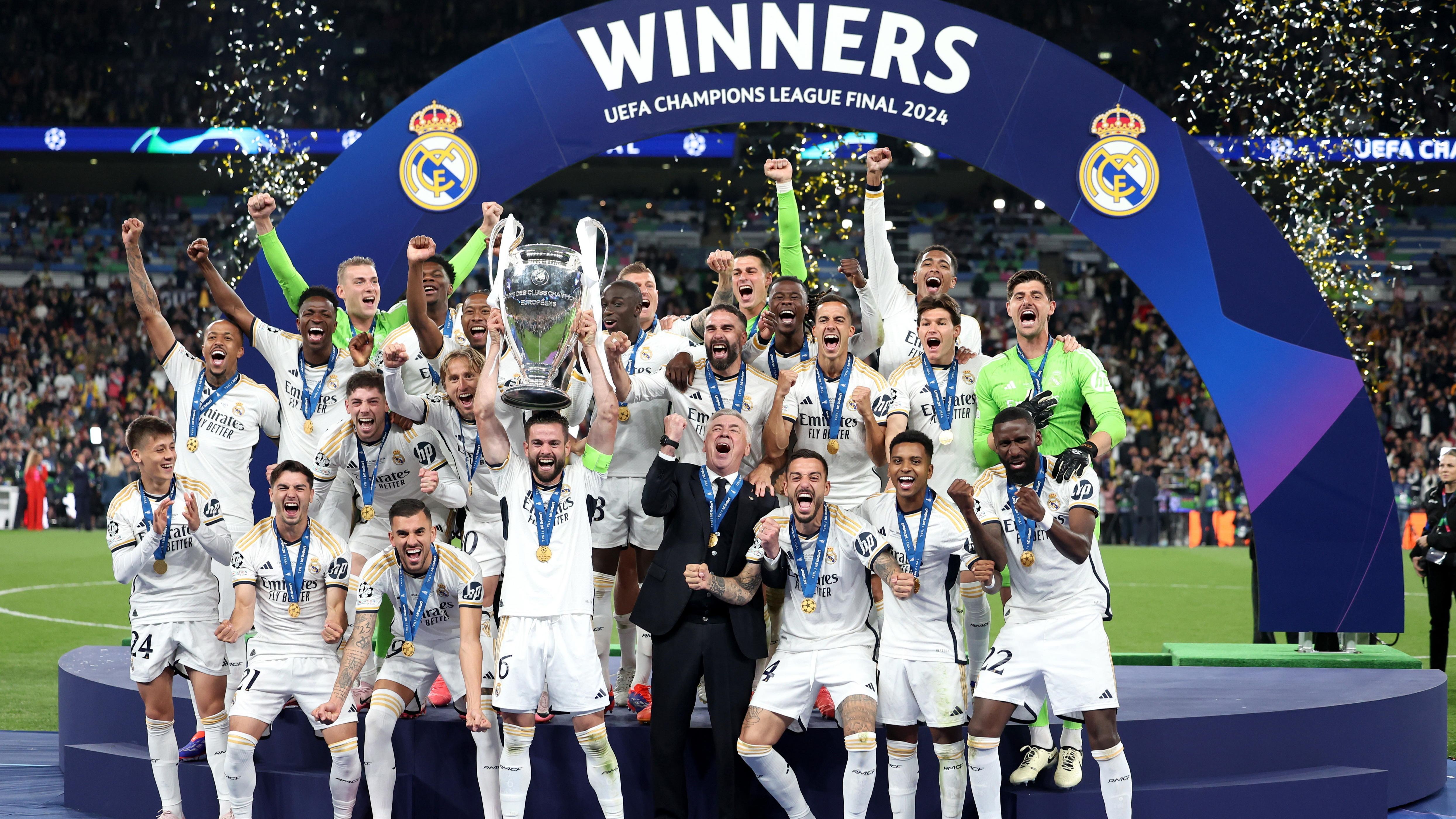 Carvajal y Vinicius marcaron los dos goles de la final contra el Borussia Dortmund