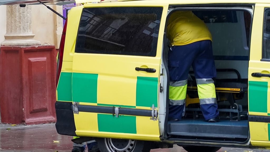 Muere un hombre al incendiarse una vivienda en Cádiz