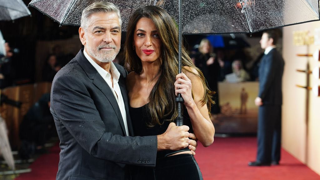 Rusia estudia ilegalizar la fundación de George y Amal Clooney por pedir detenciones de "propagandistas rusos"
