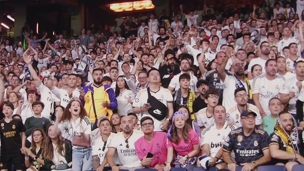 Miles de madridistas celebran la decimoquinta Champions