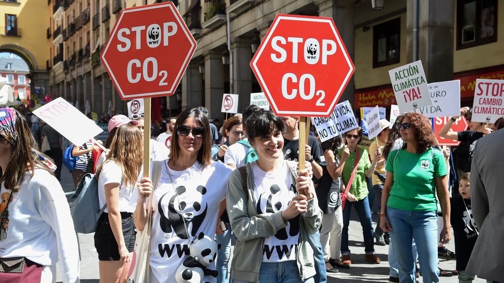 Una protesta de activistas climáticos bloquea Callao en Madrid