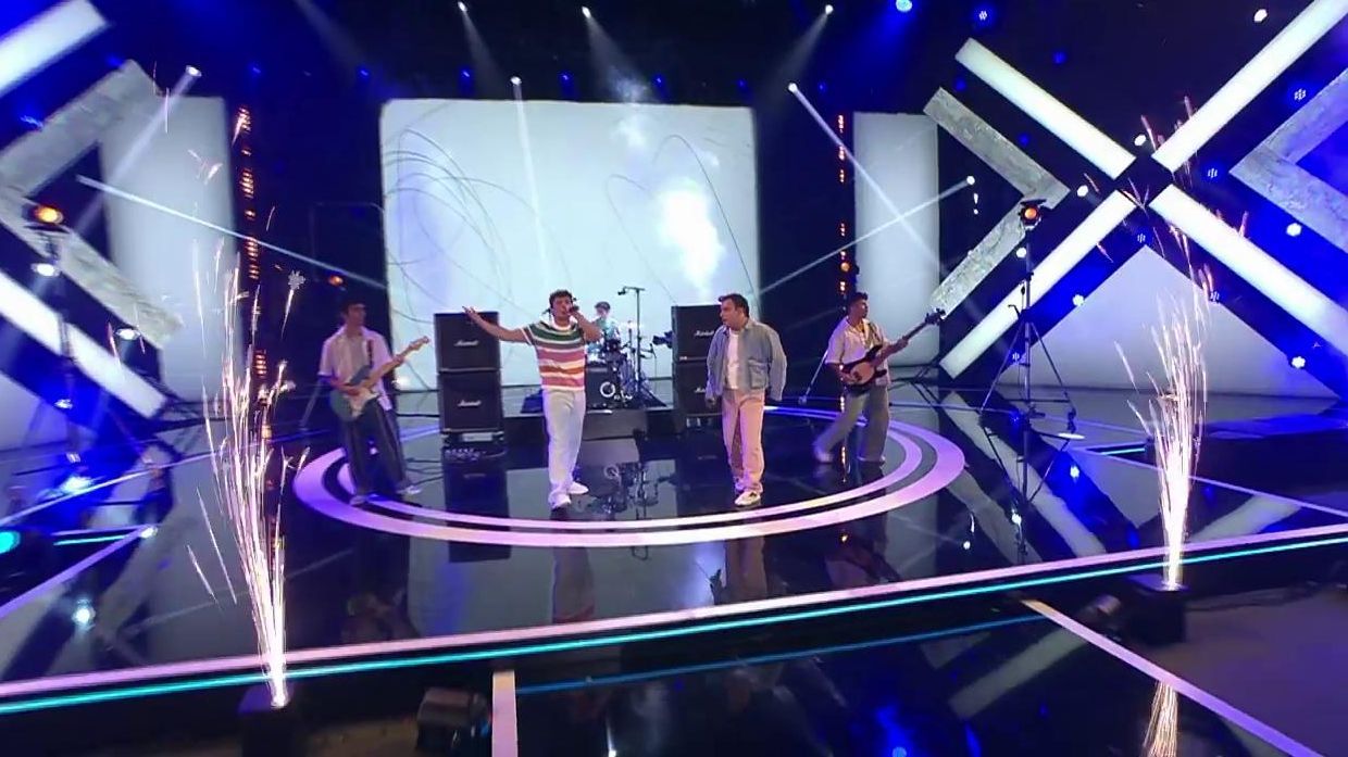 'Awy' interperta 'Una foto en blanco y negro' de 'El canto del loco' en las segundas semifinales de 'Factor X'