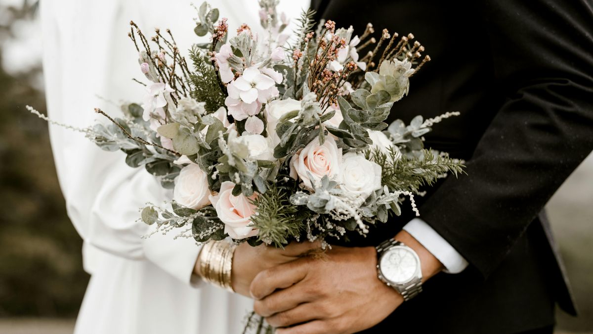 Las bodas de porcelana se celebran en el 20º aniversario