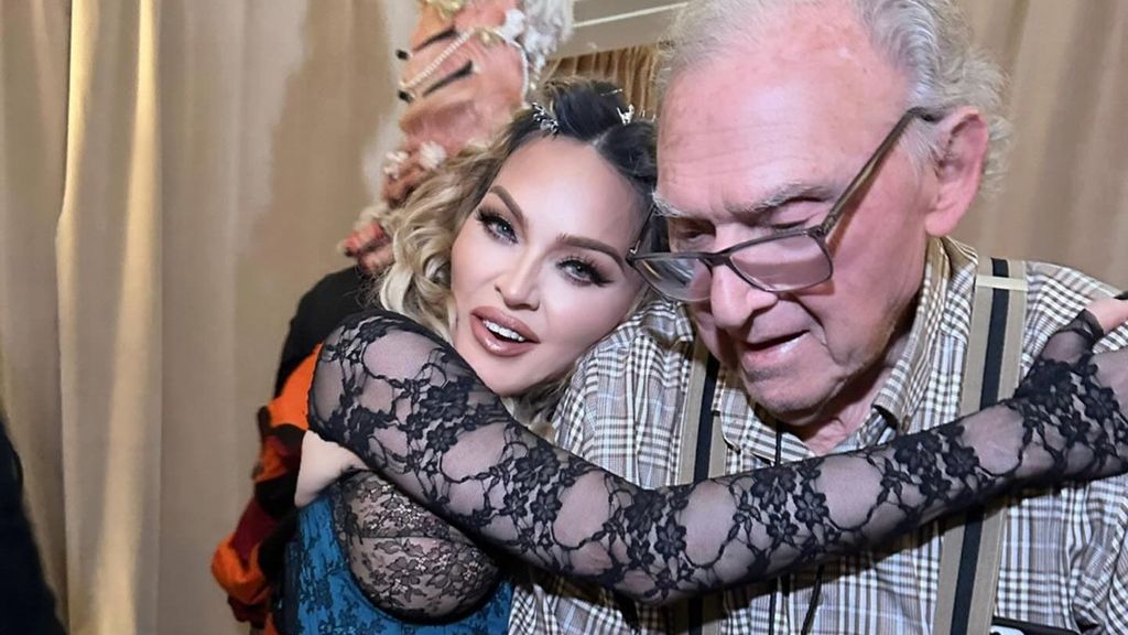 Madonna, junto a su padre