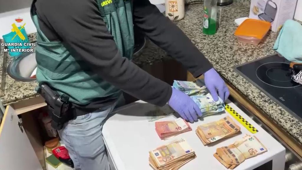 La Guardia Civil ha desarticulado así un grupo criminal dedicado al narcotráfico en las costas de Huelva
