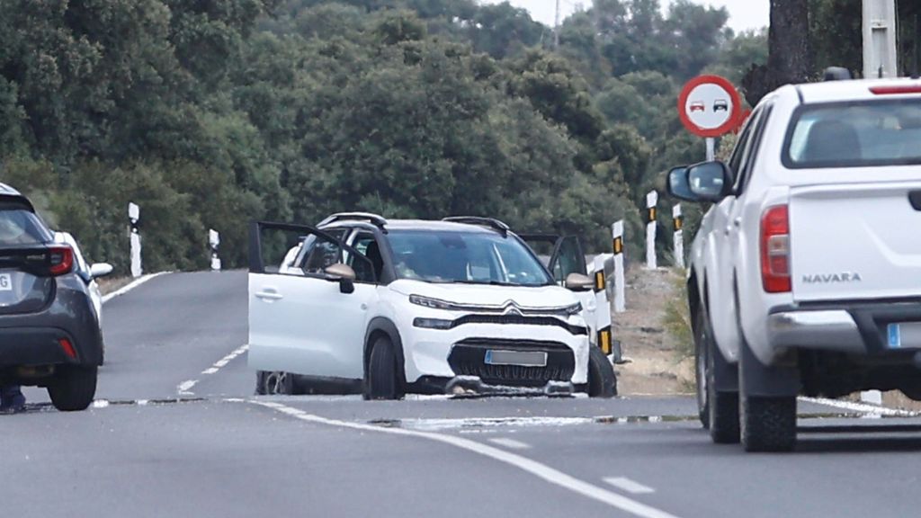 Zona acordonada por las fuerzas de seguridad tras el asesinato a tiros de Borja Villacís