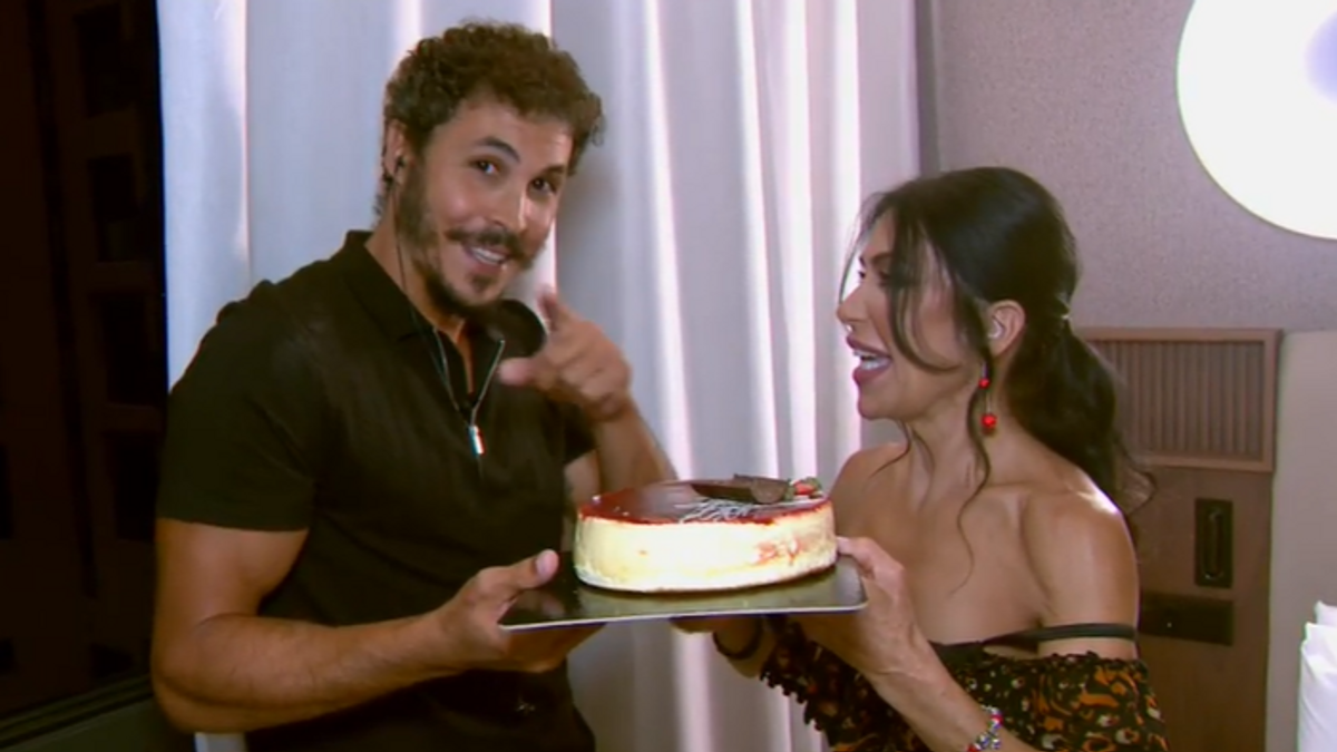 Maite Galdeano sorprende a Kiko Jiménez