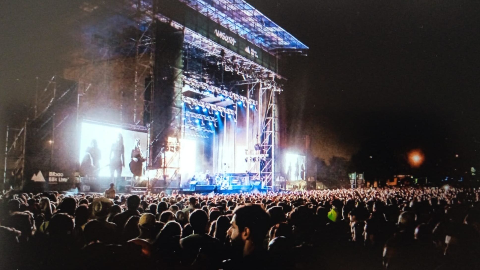 Escenario Nagusia, donde se presentan las actuaciones del panorama musical internacional