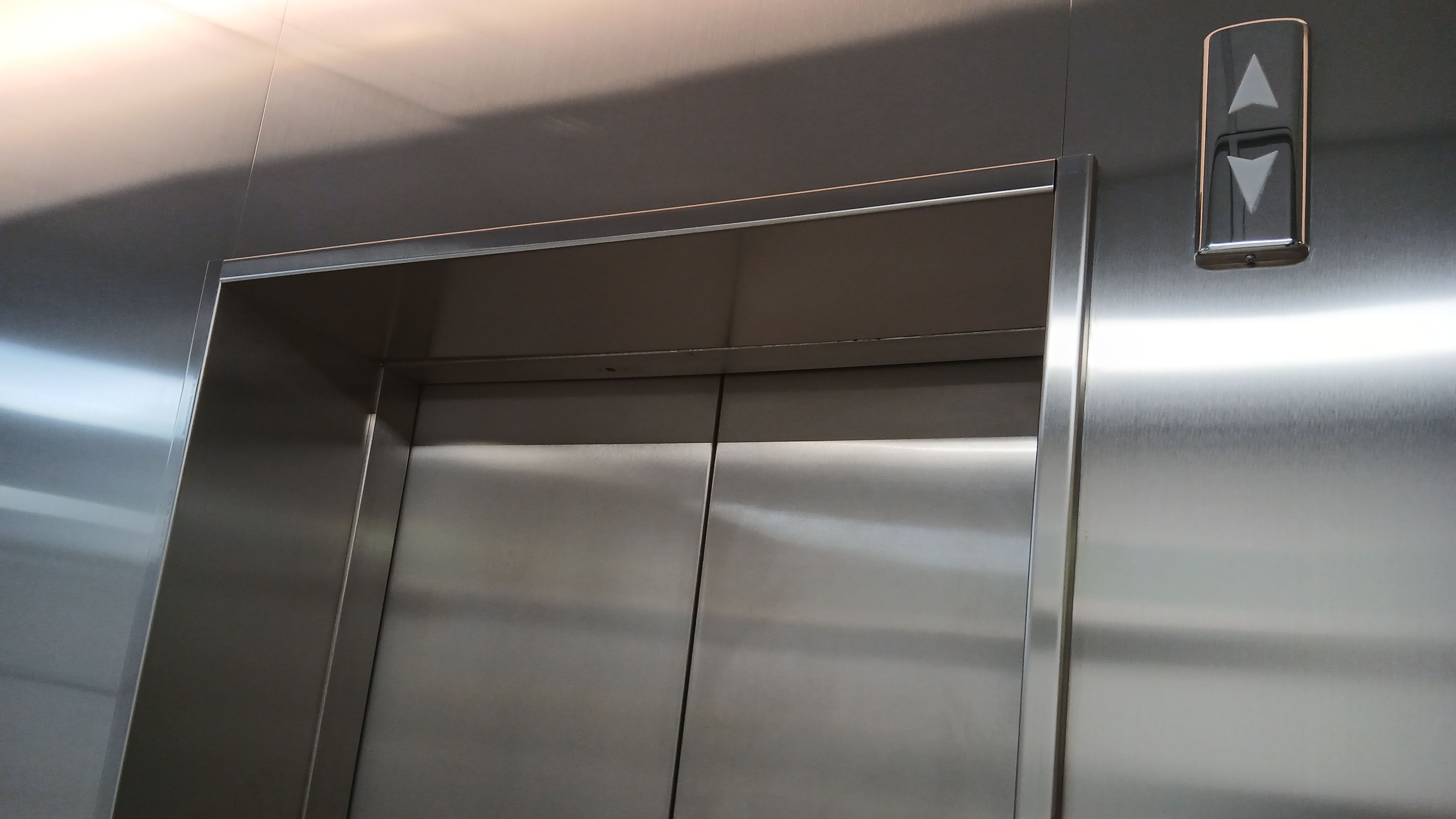 Nueva normativa de revisión de ascensores: cuánto costará el cambio