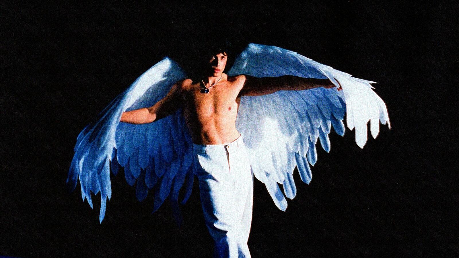 Pájaro Azul, el nuevo disco de Leo Rizzi