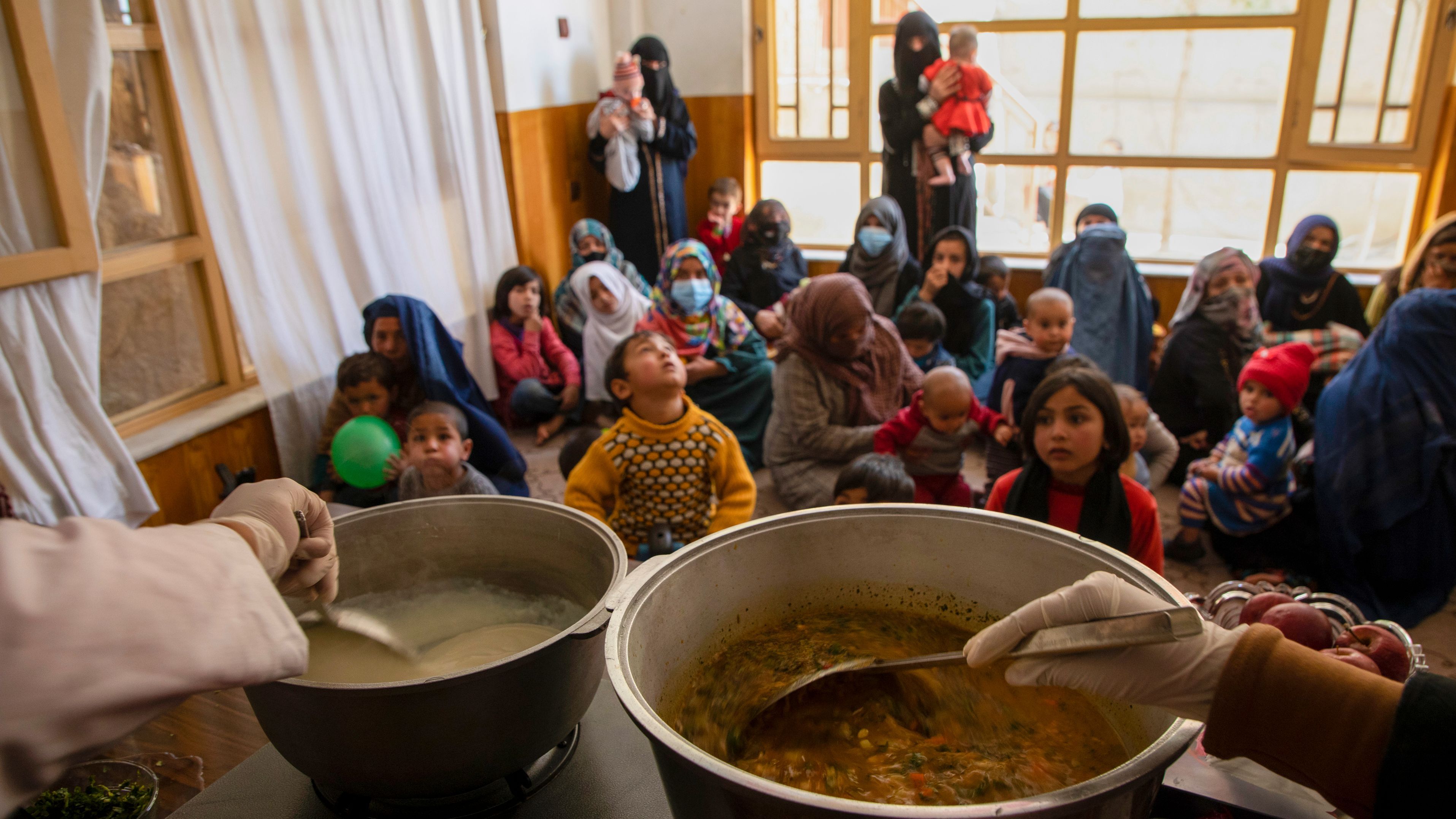 Un estudio de UNICEF revela que 181 millones de niños menores de cinco años padecen pobreza alimentaria