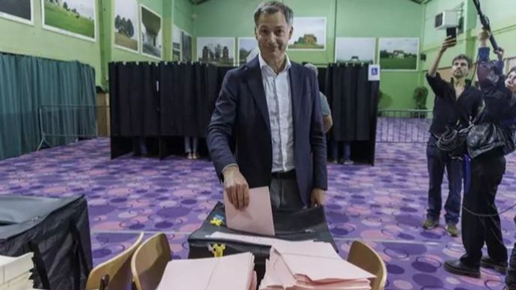 Dimite el primer ministro belga, Alexander De Croo, tras la debacle en las urnas