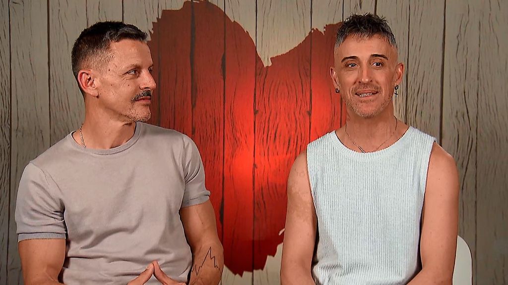 Noah y David durante su cita en 'First Dates'