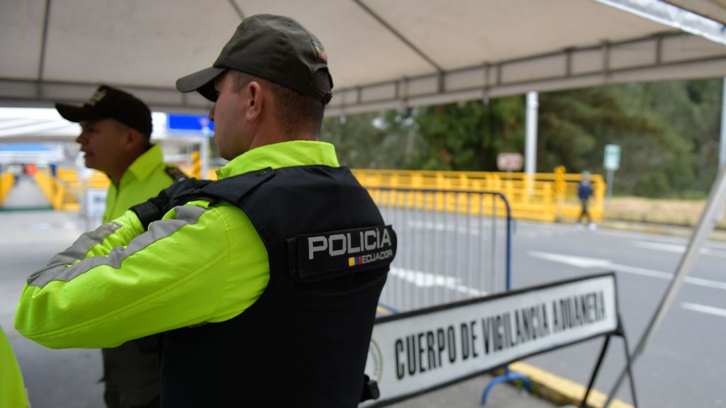 Siete personas son asesinadas a tiros mientras jugaban un partido de fútbol en Ecuador