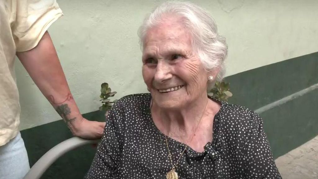La mejor jugada del Cádiz CF: compra la casa de María, de 88 años, para que no sea desahuciada