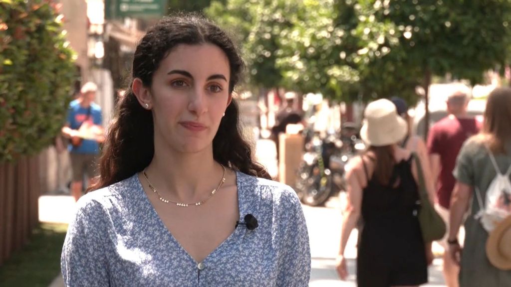 María Villanueva, la alumna que ha sacado un 14 en la EvAU de Sevilla: "No me lo esperaba"