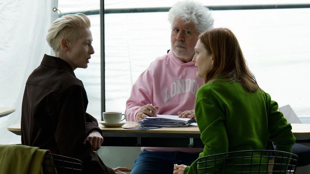 Swinton, Almodóvar, Moore.