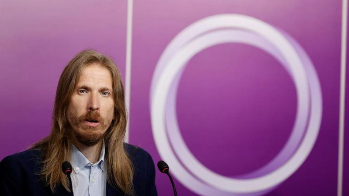 El secretario de Organización y portavoz de Podemos, Pablo Fernández