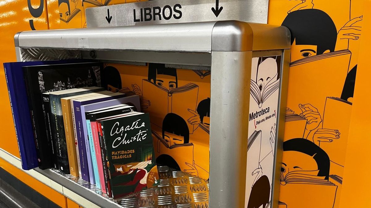 La 'Metroteca' de Metro de Madrid, una aplaudida iniciativa que fomenta la lectura, aunque no exenta de "alguna incidencia"