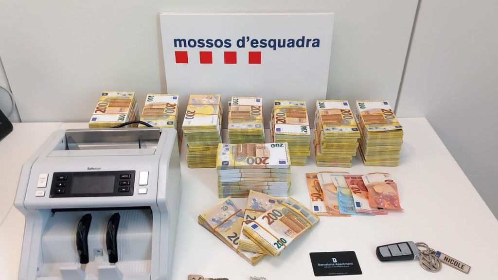 Tres detenidos por intentar estafar 500.000 euros en bitcoins con 1,2 millones en billetes falsos