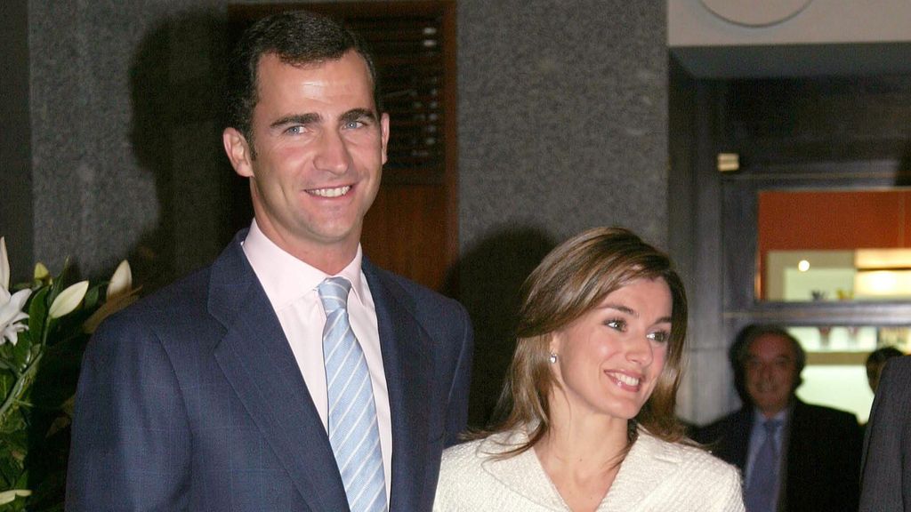 Así fue la primera aparición pública del rey Felipe y la reina Letizia (Imagen: Cordon Press)