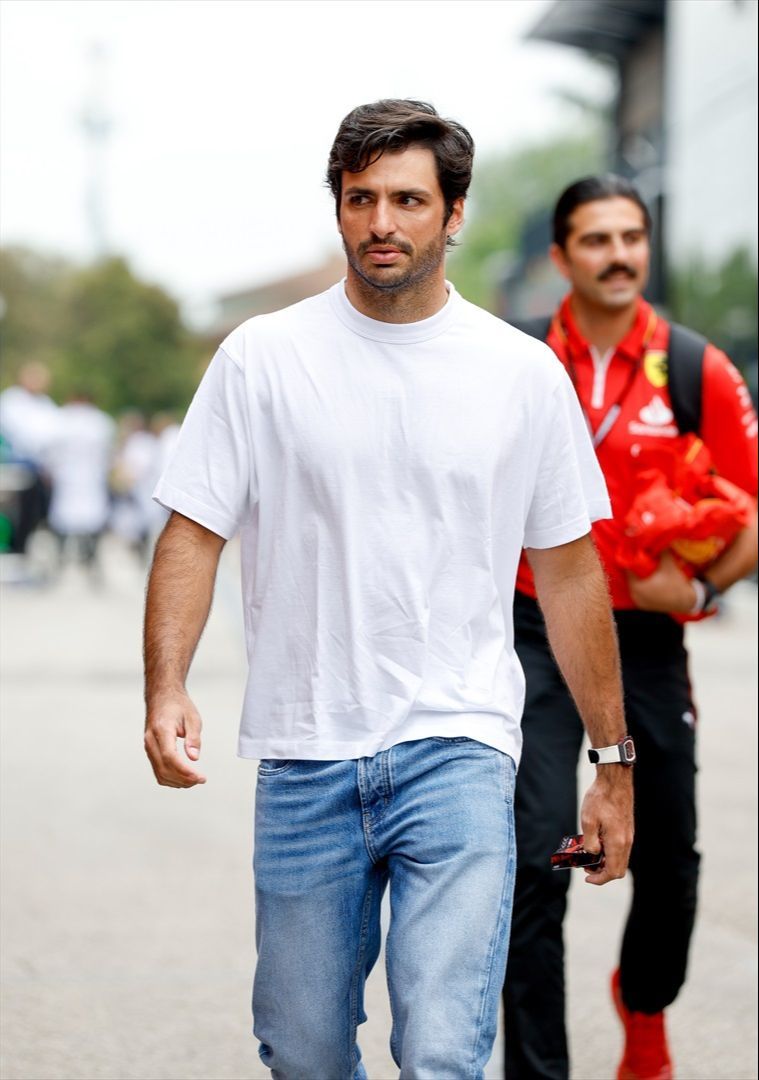 Carlos Sainz, en el GP de Emilia Romaña este año
