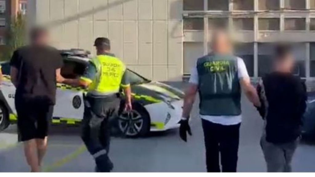 La Guardia Civil ha detenido a cinco personas del mismo clan familiar en Tordesillas.