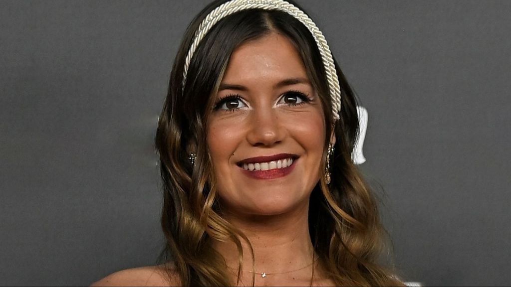 Miri Pérez Cabrero: su look para una boda nada más salir de Supervivientes