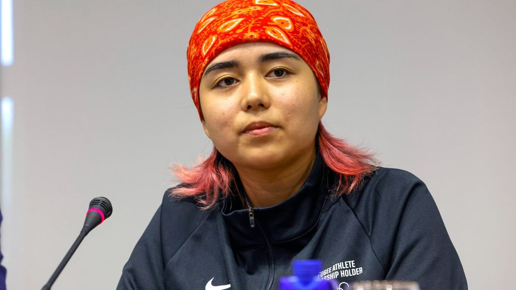 Refugiada afgana Manizha Talash, b-girl seleccionada para competir en los Juegos Olímpicos de París como integrante del Equipo de Refugiados en la disciplina 'breaking', en rueda de prensa