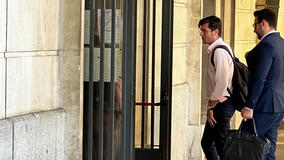 Vito Quiles a su entrada a los juzgados de Sevilla