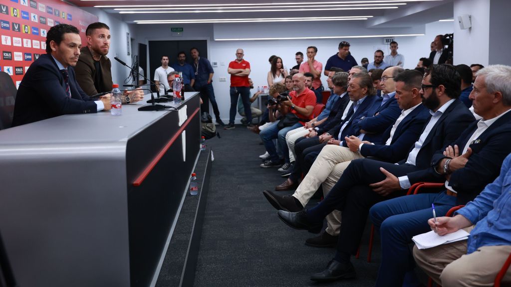 El jugador de fútbol, Sergio Ramos, se despide del Sevilla Fútbol Club