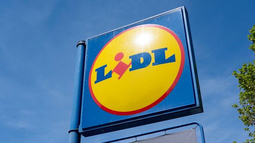 Un estudio alerta de la presencia de bacterias en el pollo de Lidl y el supermercado lo niega: "Pretenden desprestigiar"