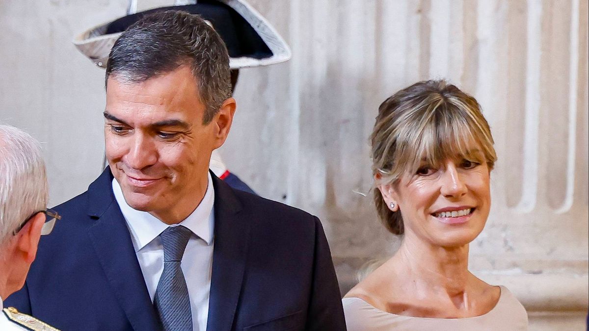 Begoña en la recepción del décimo aniversario de la coronación de Felipe VI