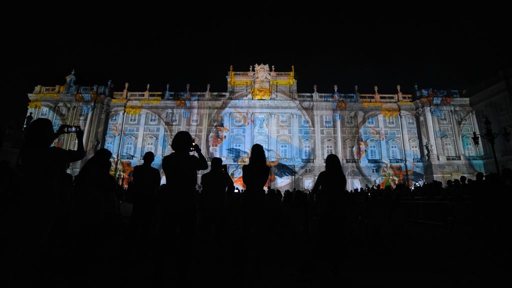 'Videomapping' en la fachada del Palacio Real de Madrid por la inauguración de la Galería de las Colecciones Reales
