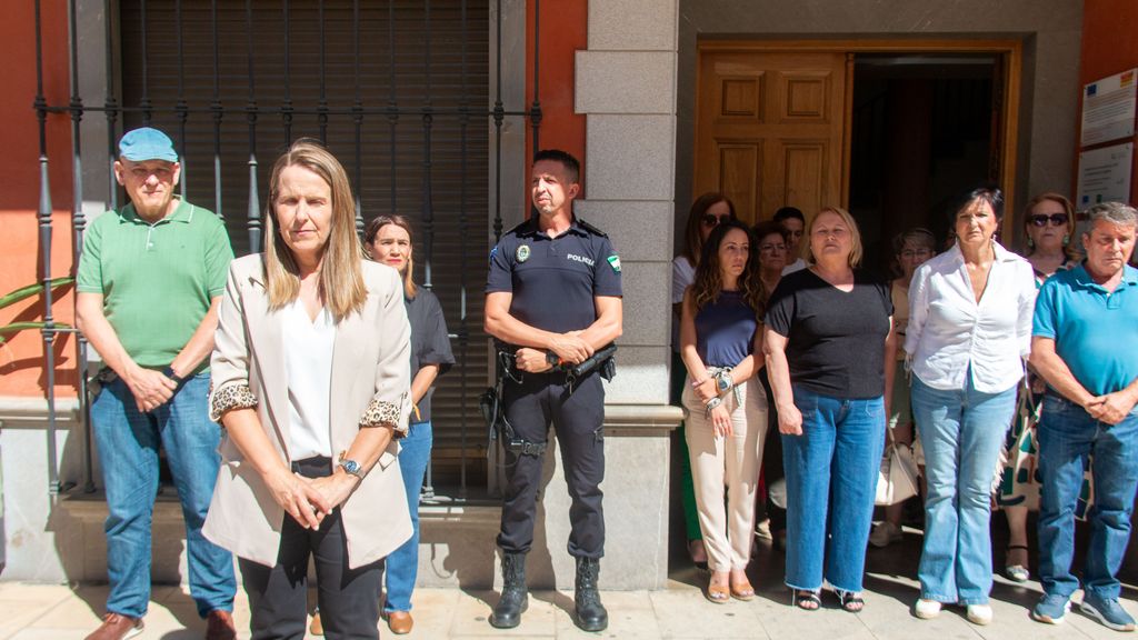 Castell de Ferro guarda silencio por la última agresión machista