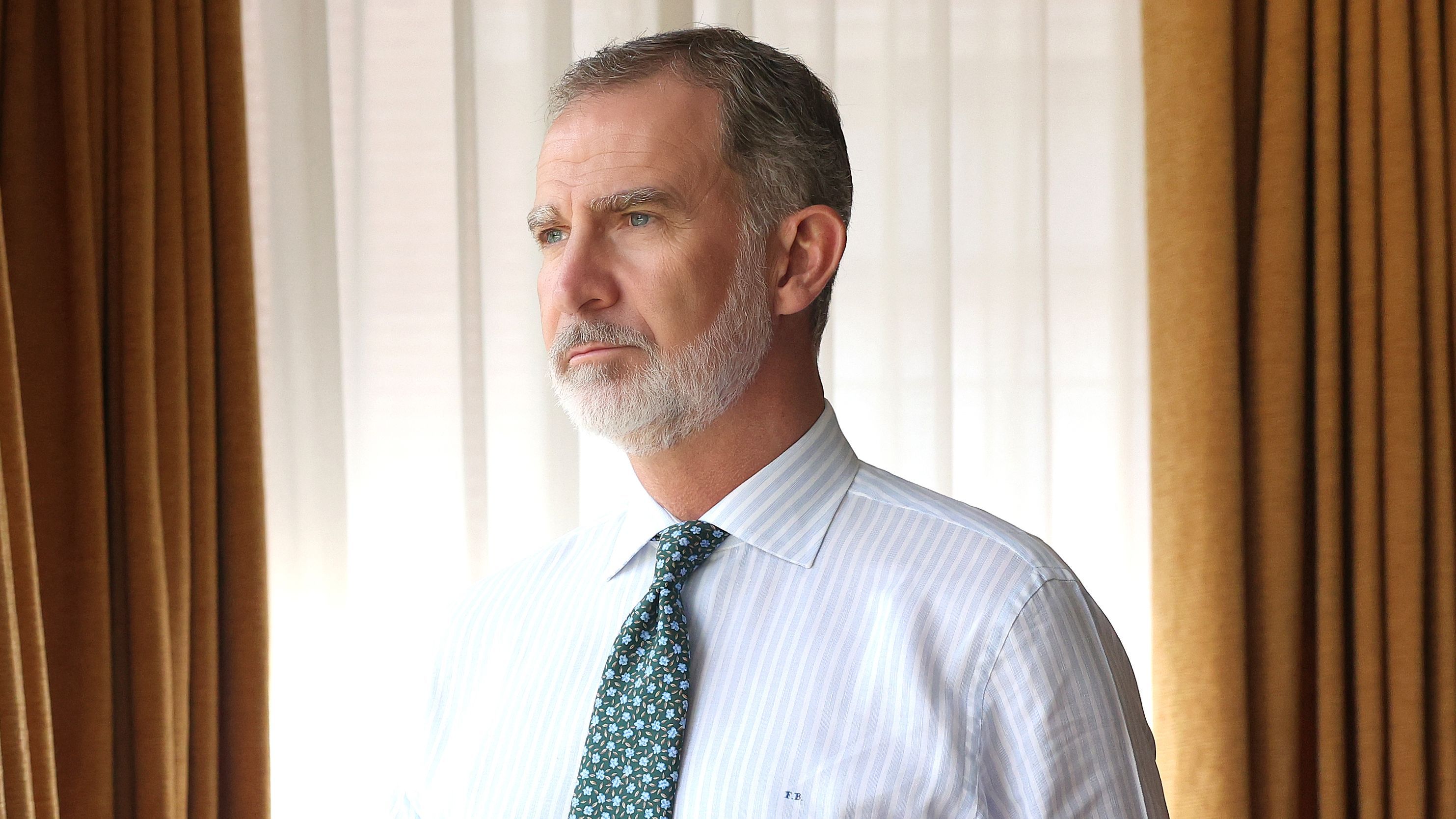 Felipe VI en su despacho en una imagen compartida por Casa Real este mes de junio de 2024.