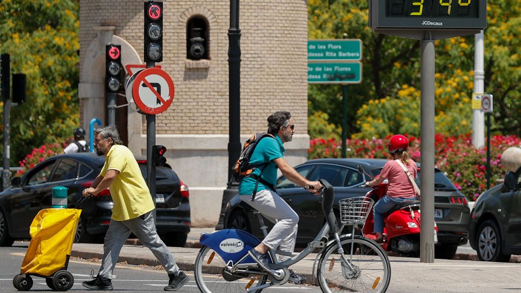 Cielos despejados en casi toda España este domingo con temperaturas que alcanzarán los 38ºC en el Guadalquivir