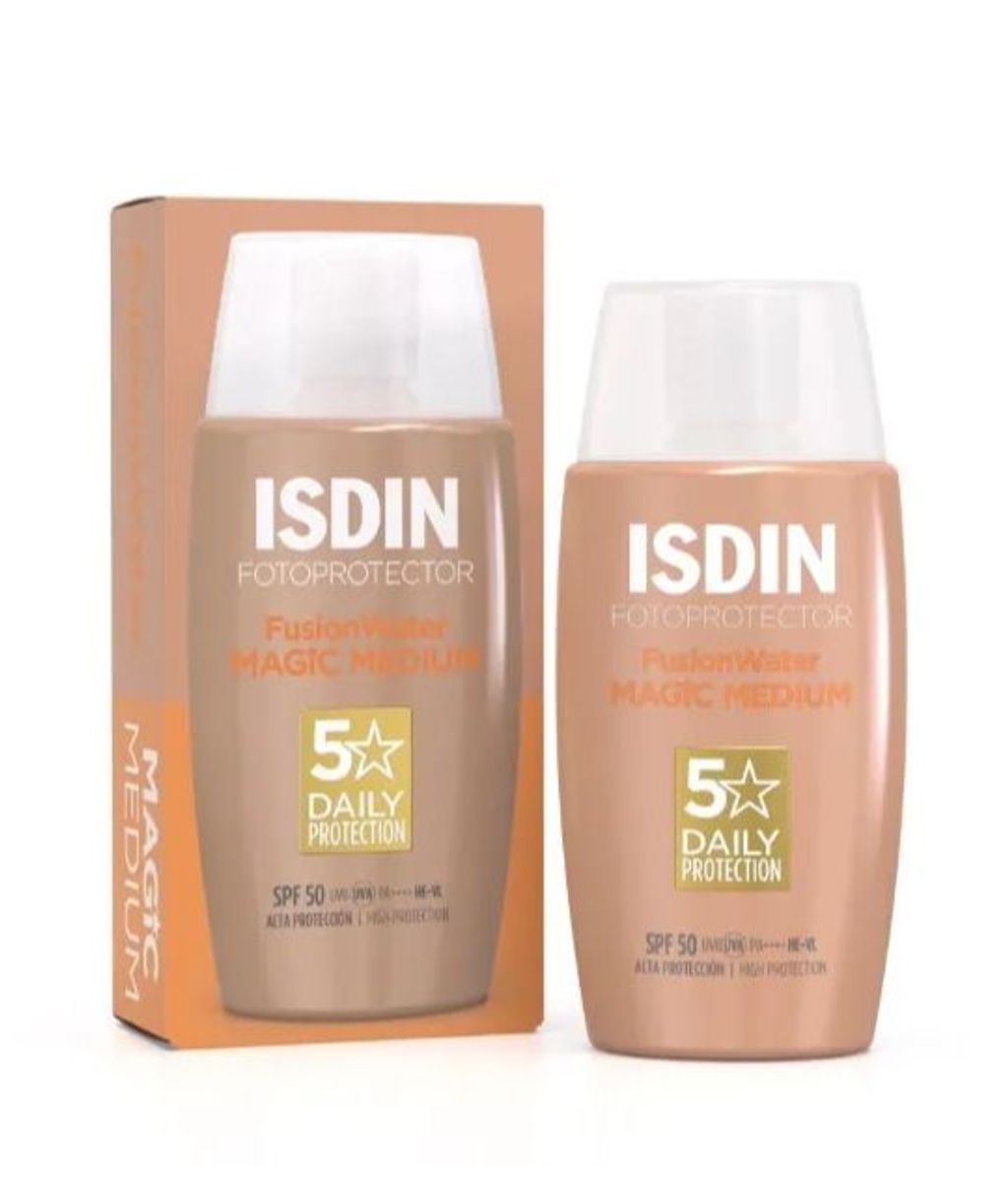 Fusion Water MAGIC Medium SPF 50, de ISDIN