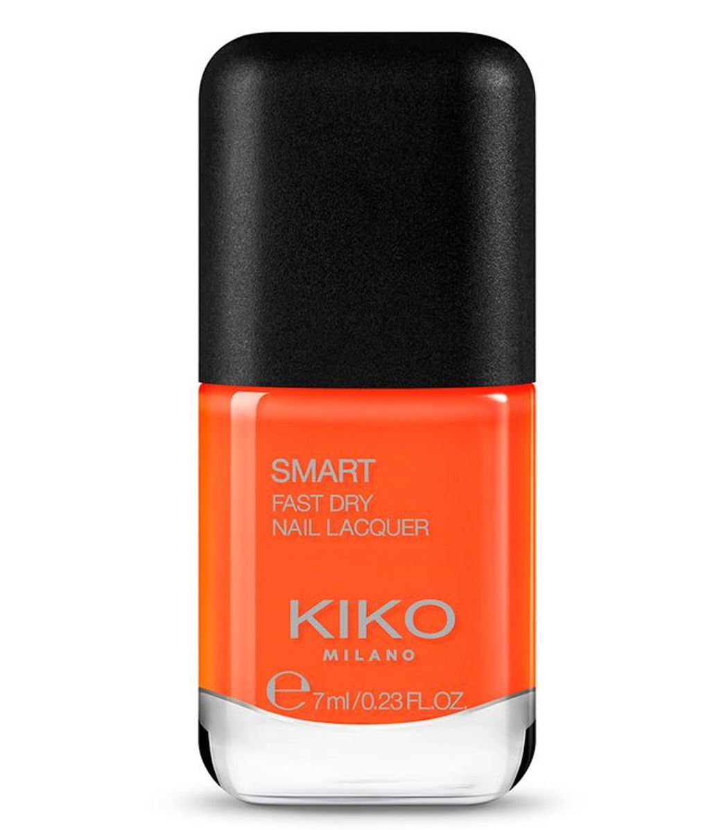 Esmalte de uñas naranja neón de Kiko Milano